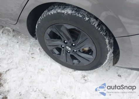 2021 Hyundai Elantra Sel from USA, damaged, VIN KMHLM4AG9MU139025